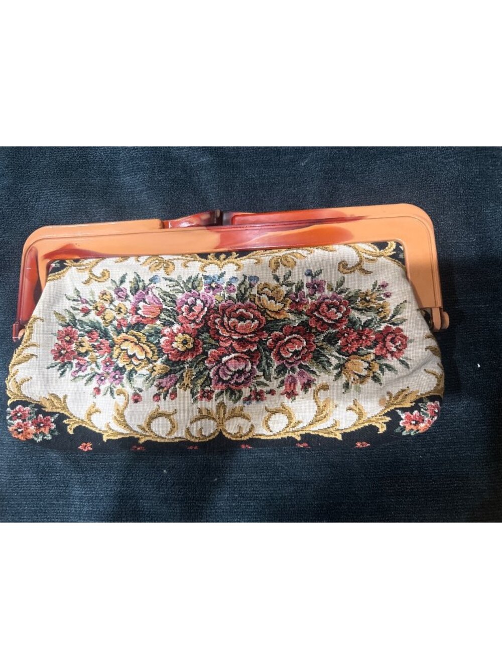 Vintage 1960s Floral kiss lock Needlepoint Clutch Purse With lucite Tortoise She